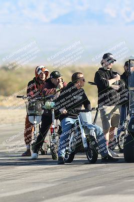 media/Dec-04-2025-Racers Edge (Thu) [[5ebc9f124d]]/1-Track Walk/